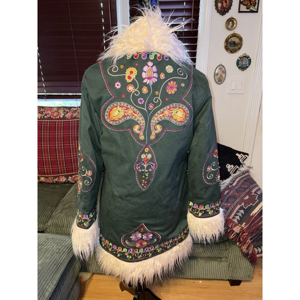 NWT Hippie Shake Heroes Breaking Hearts Green Embroidered Penny Lane Coat - Picture 7 of 16